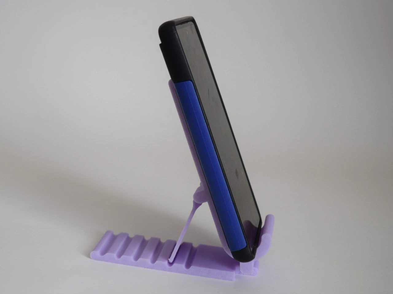 Soporte ajustable para celular