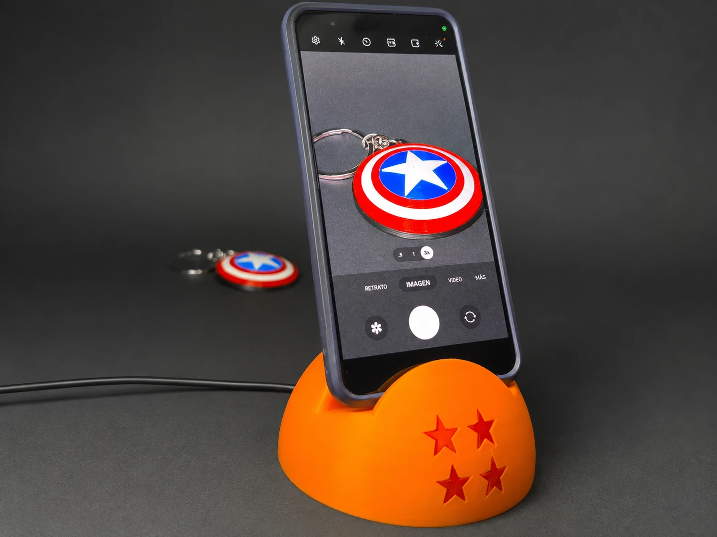 Soporte para celular Dragon Ball 4 Estrellas